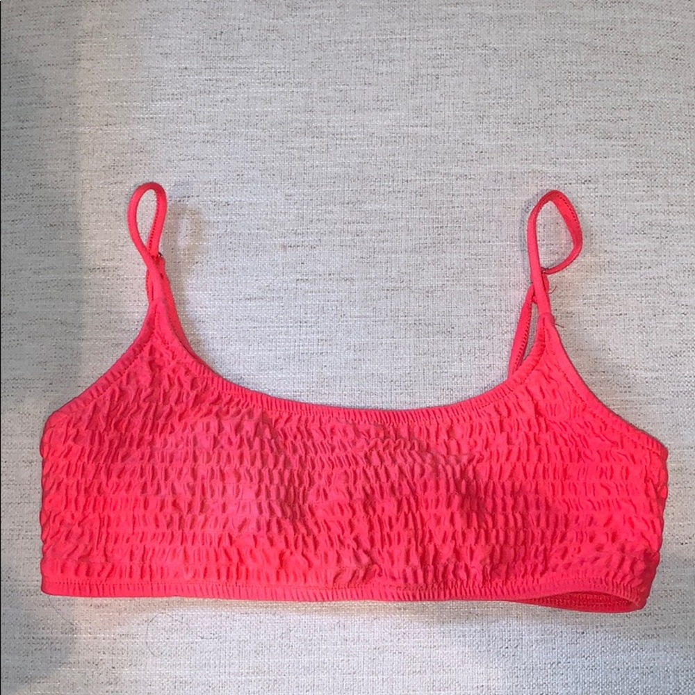 Pink bikini top